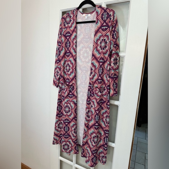 LuLaRoe Sarah Long Sleeve Duster Cardigan Pixelated Floral Print Size Medium M - Picture 4 of 12